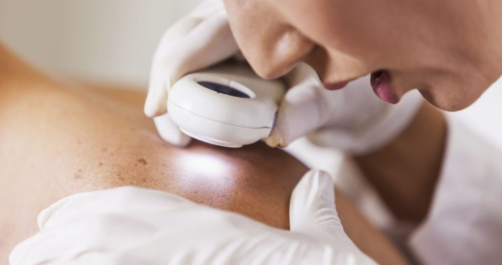 Difference Between Dermatologists and Skin Specialists