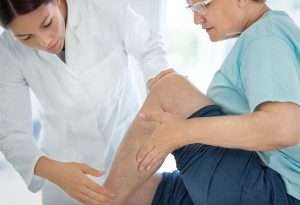 aser treatment for varicose veins in Lahore, aser treatment for leg veins, best skin specialist, best dermatologist in pakistan,